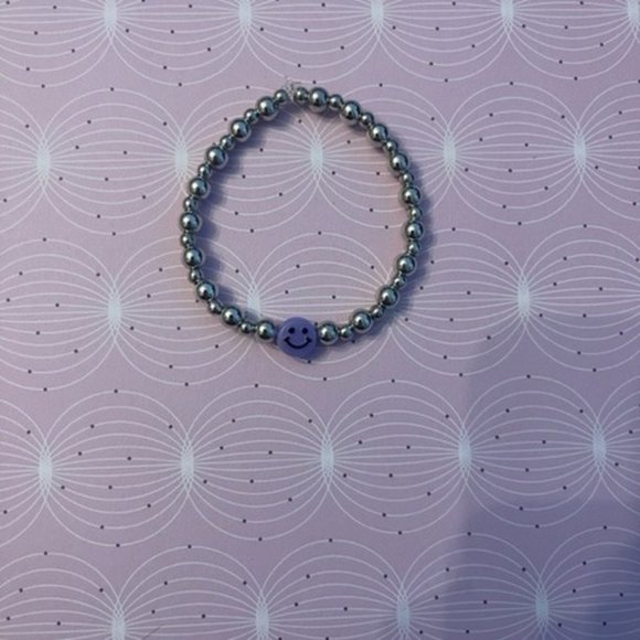 beadybracelets Jewelry - Purple smiley bracelet